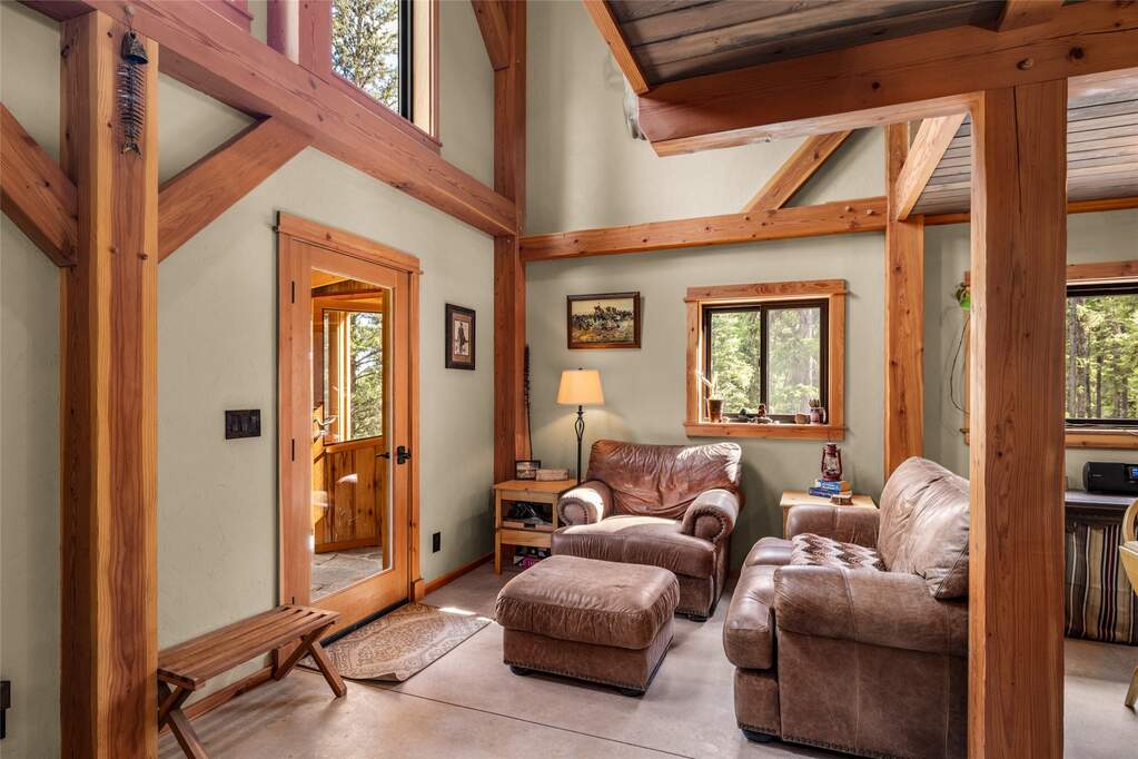 1 Bedroom Single Family Home/House's Image 12