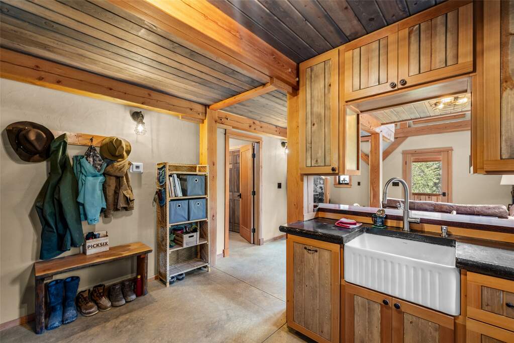 1 Bedroom Single Family Home/House's Image 14