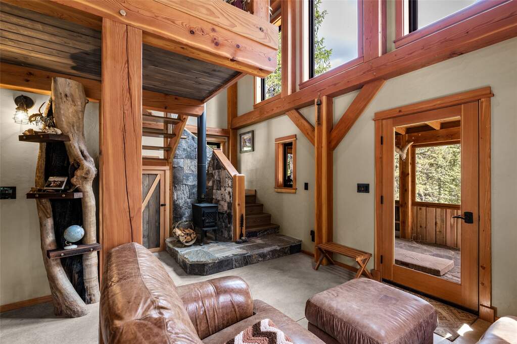 1 Bedroom Single Family Home/House's Image 18