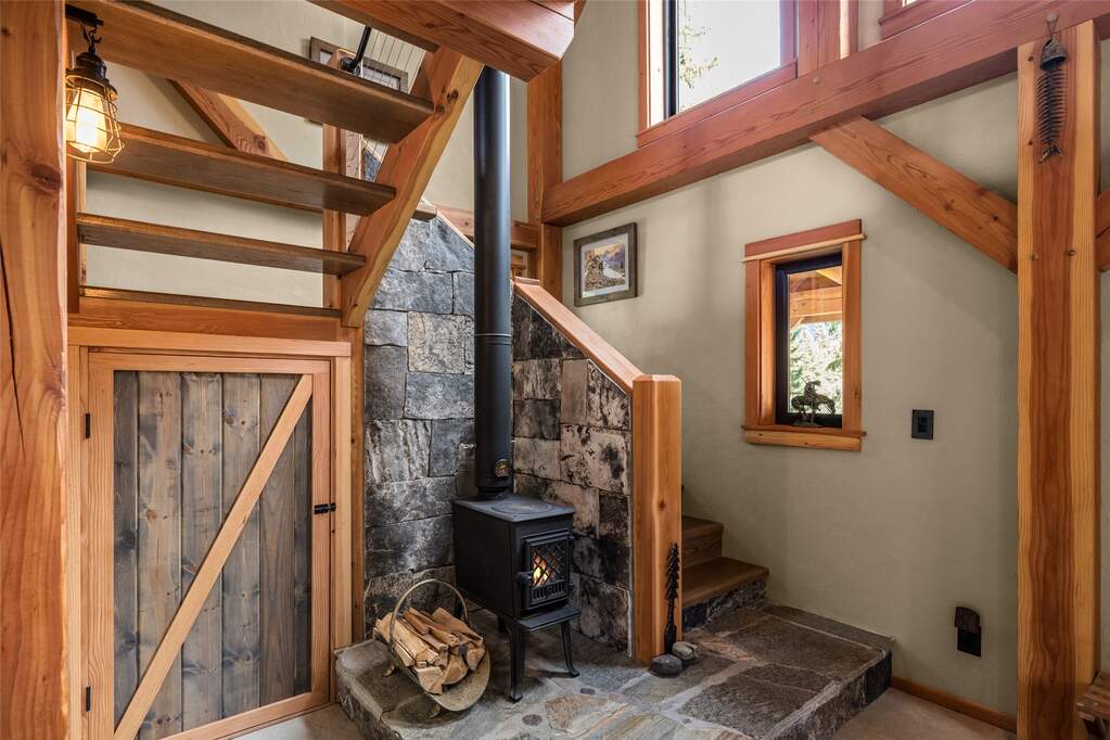 1 Bedroom Single Family Home/House's Image 19