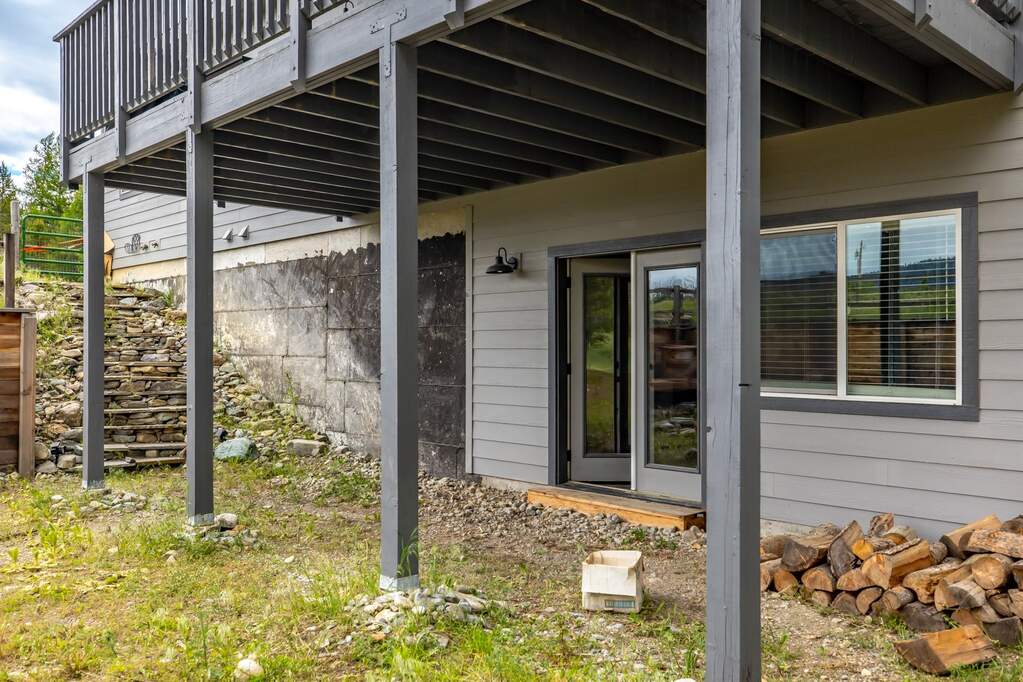 6 Bedroom Single Family Home/House's Image 36