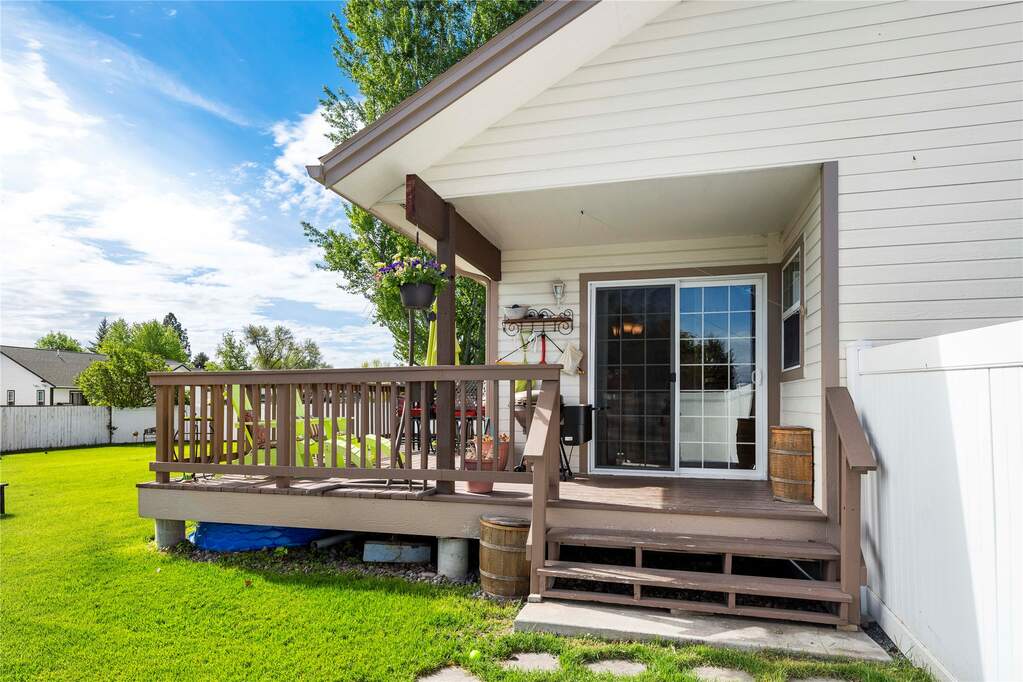 3 Bedroom Single Family Home/House's Image 21