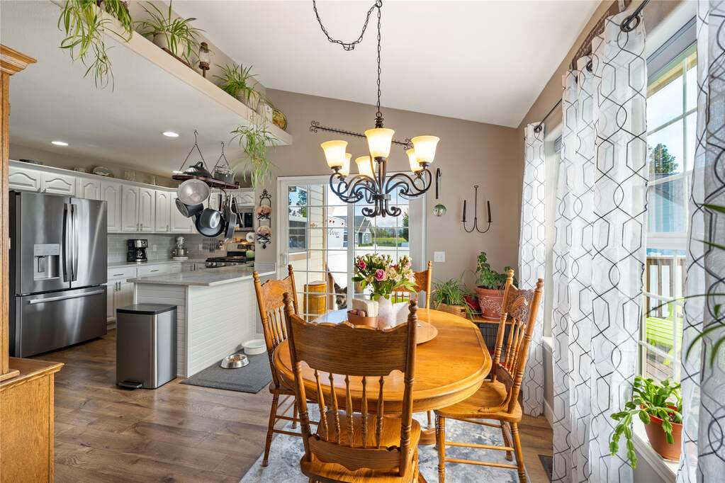 3 Bedroom Single Family Home/House's Image 6