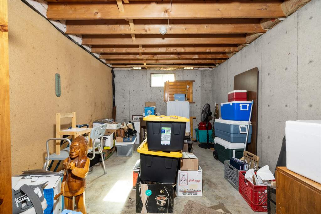 4 Bedroom Single Family Home/House's Image 31