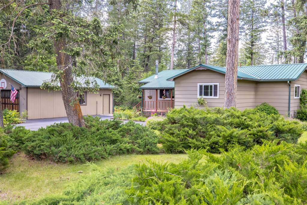 4 Bedroom Single Family Home/House's Image 36
