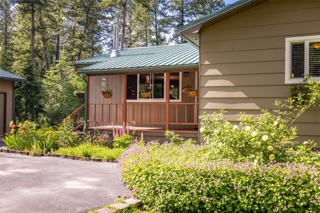 4 Bedroom Single Family Home/House's Image 42