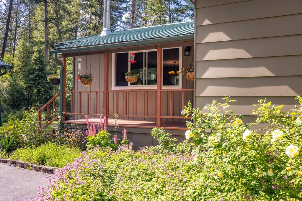 4 Bedroom Single Family Home/House's Image 44