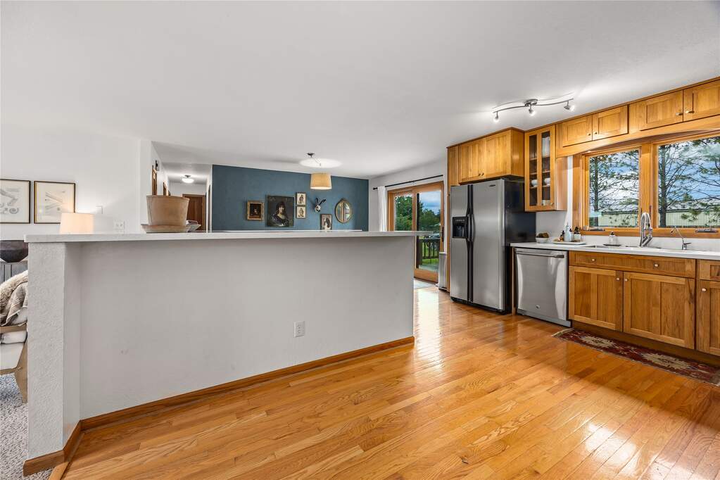 4 Bedroom Single Family Home/House's Image 14