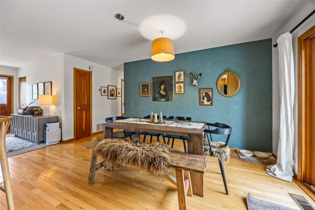 4 Bedroom Single Family Home/House's Image 16