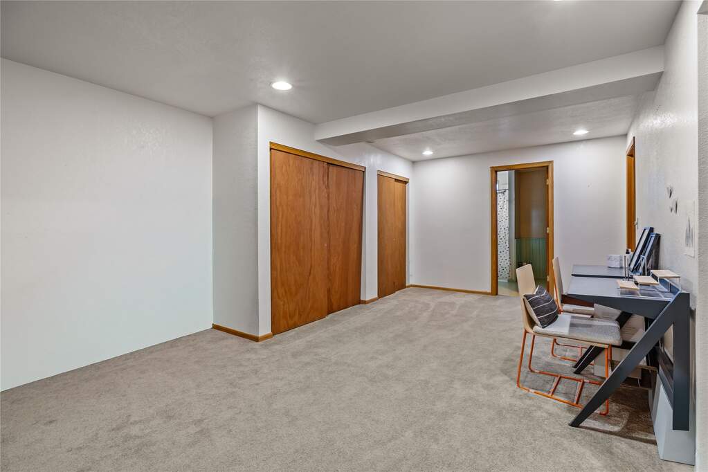4 Bedroom Single Family Home/House's Image 27