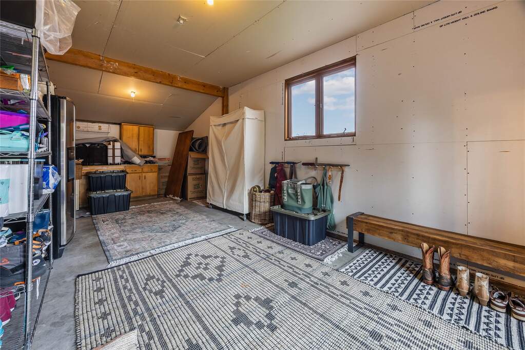 4 Bedroom Single Family Home/House's Image 32