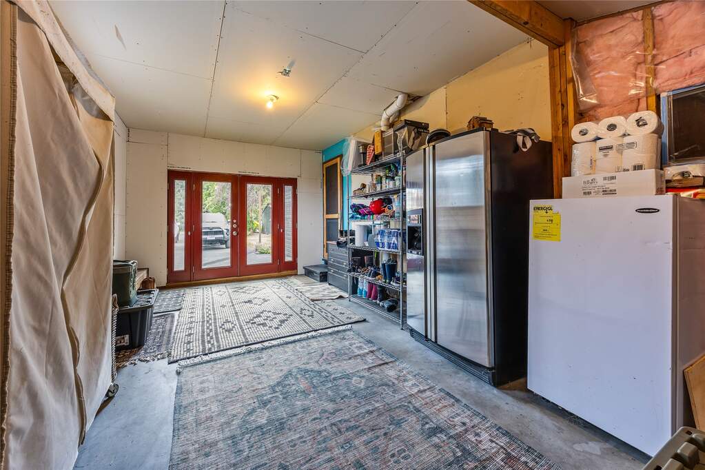 4 Bedroom Single Family Home/House's Image 33