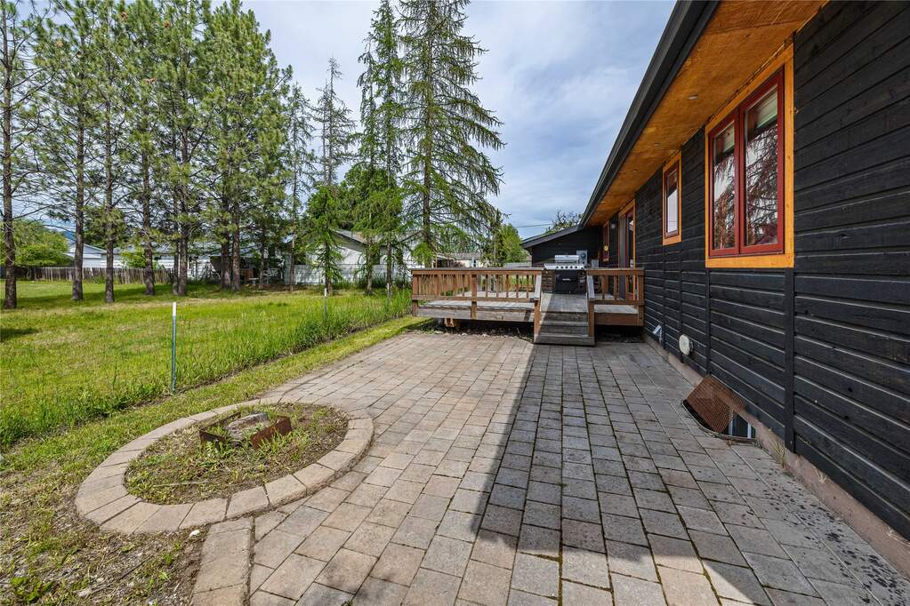 4 Bedroom Single Family Home/House's Image 35