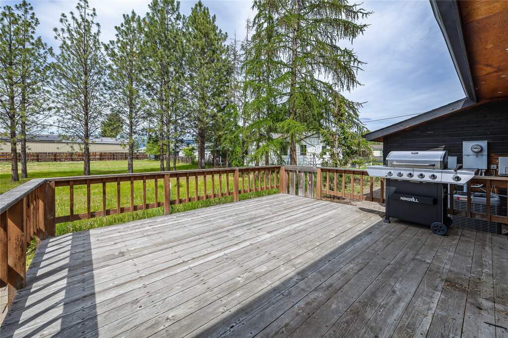 4 Bedroom Single Family Home/House's Image 37