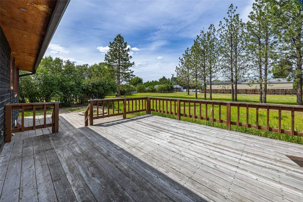 4 Bedroom Single Family Home/House's Image 38