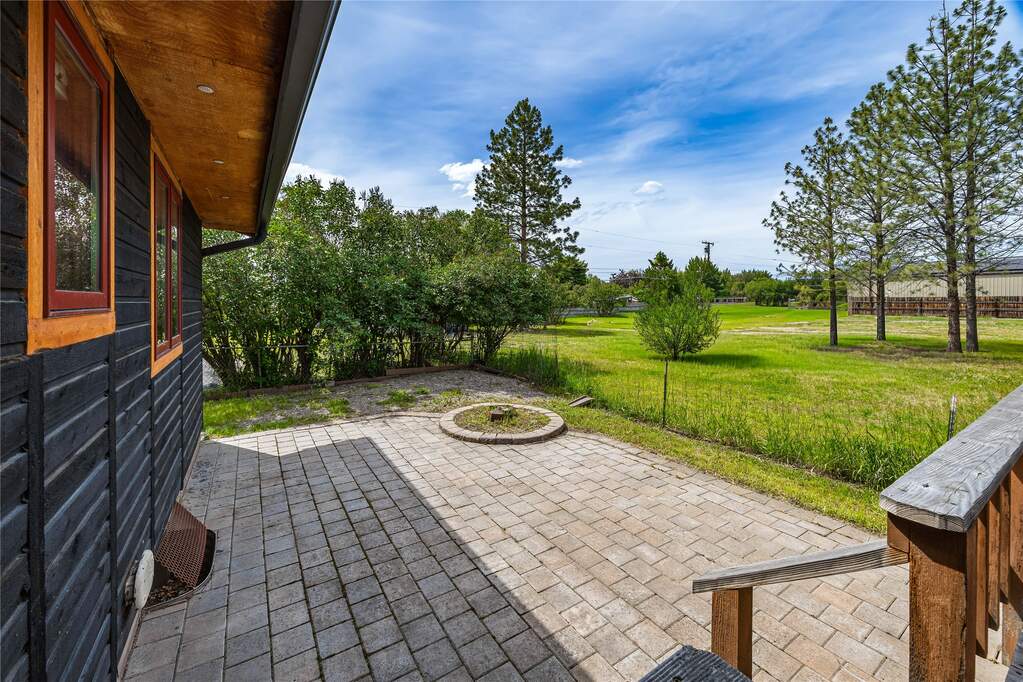 4 Bedroom Single Family Home/House's Image 40
