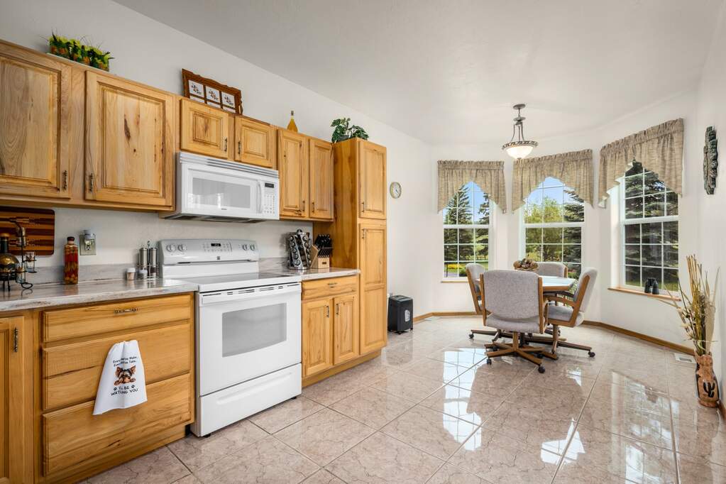 3 Bedroom Single Family Home/House's Image 10