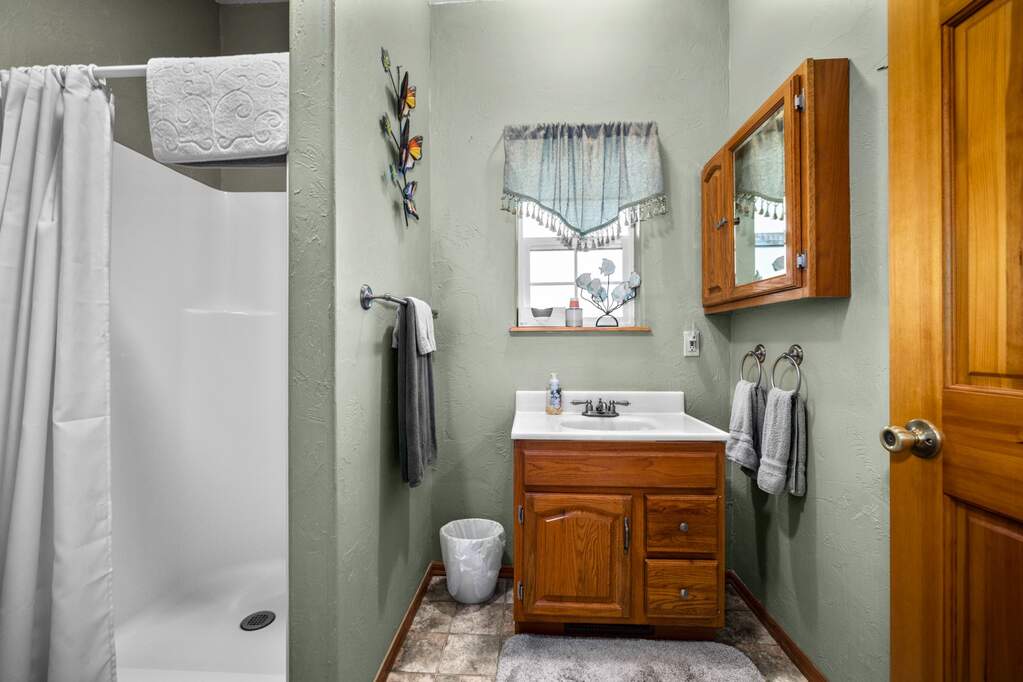 3 Bedroom Single Family Home/House's Image 22