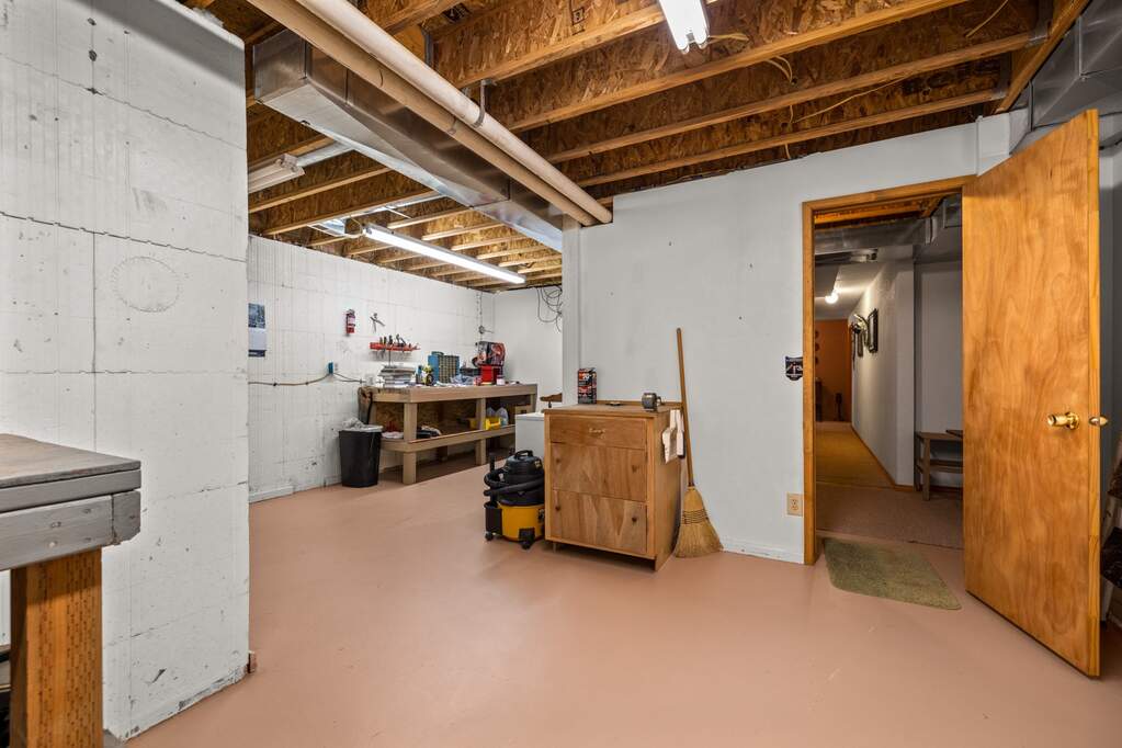 3 Bedroom Single Family Home/House's Image 28