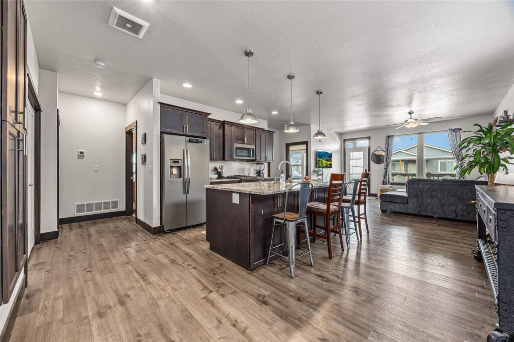 4 Bedroom Single Family Home/House's Image 10