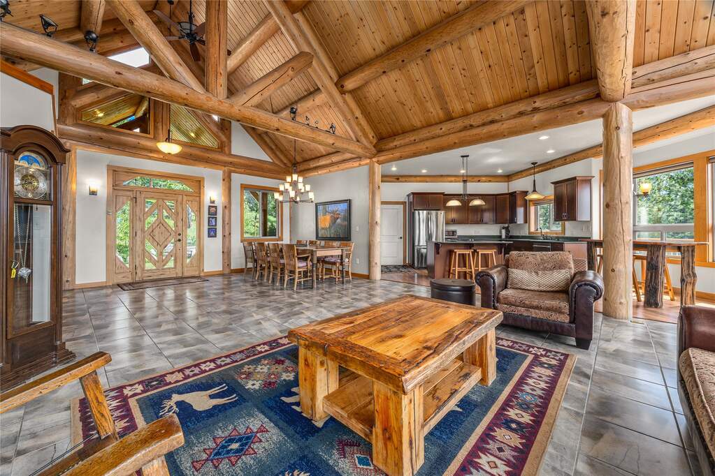 3 Bedroom Single Family Home/House's Image 8