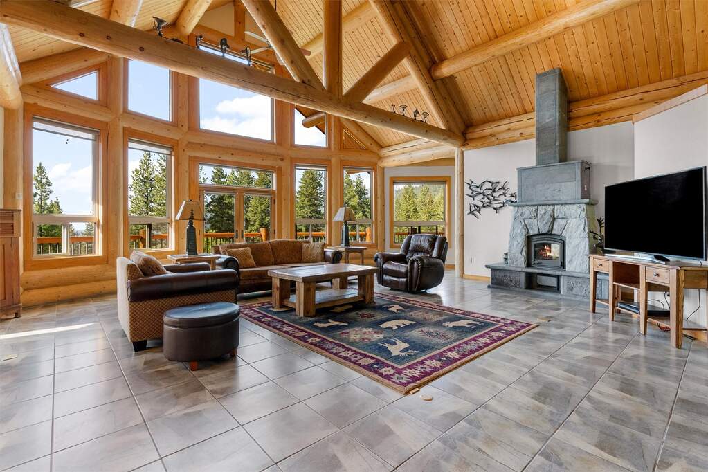 3 Bedroom Single Family Home/House's Image 21