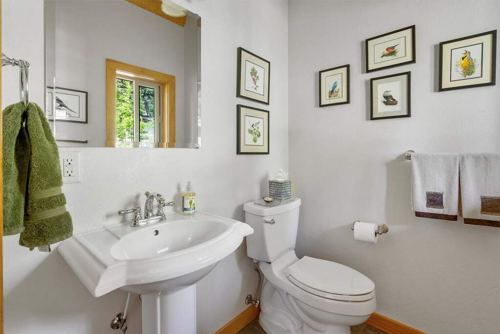 3 Bedroom Single Family Home/House's Image 28