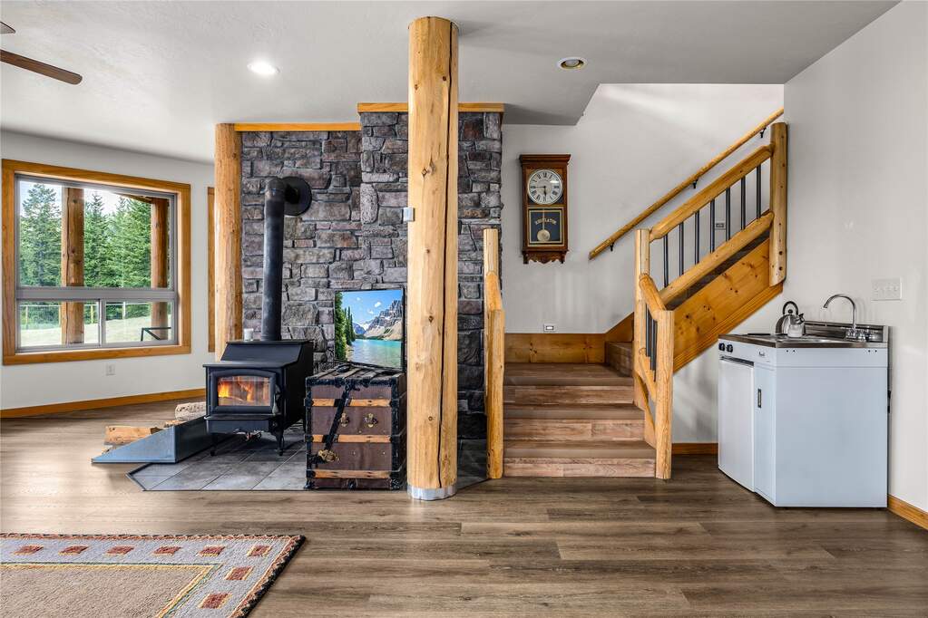 3 Bedroom Single Family Home/House's Image 31
