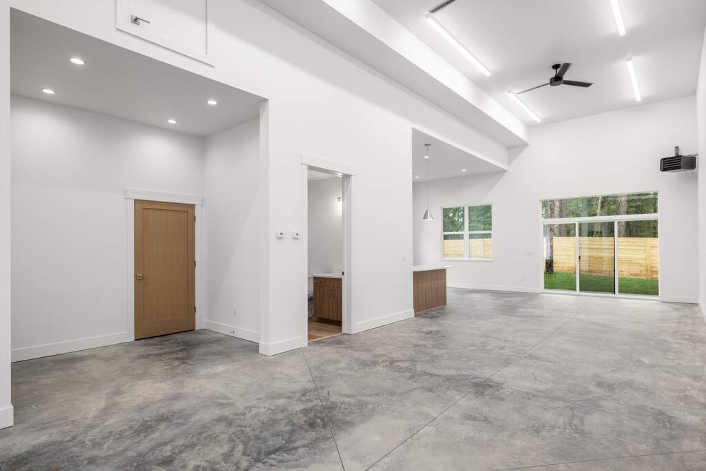 2 Bedroom Villa/Townhouse's Image 31