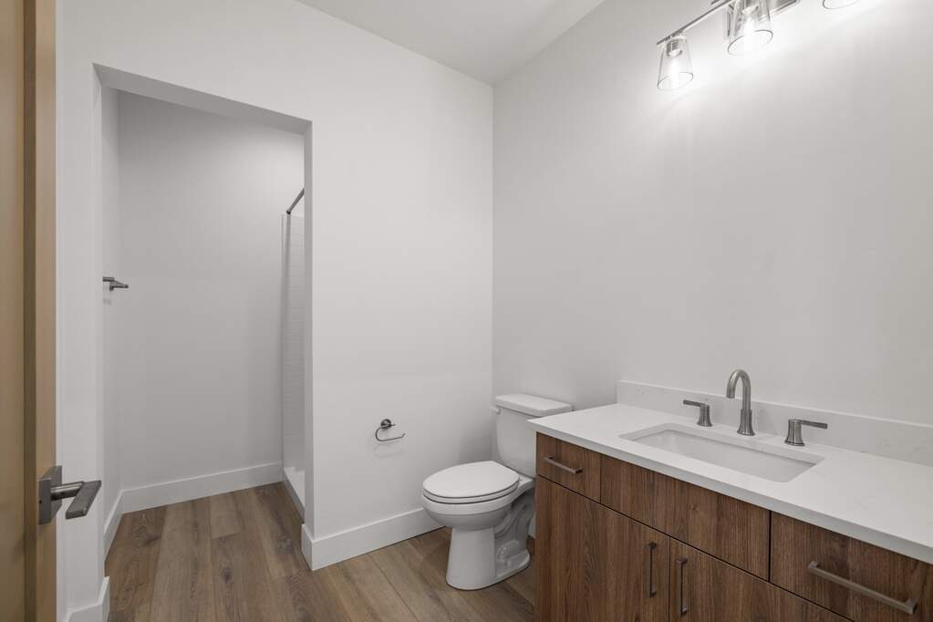 2 Bedroom Villa/Townhouse's Image 38