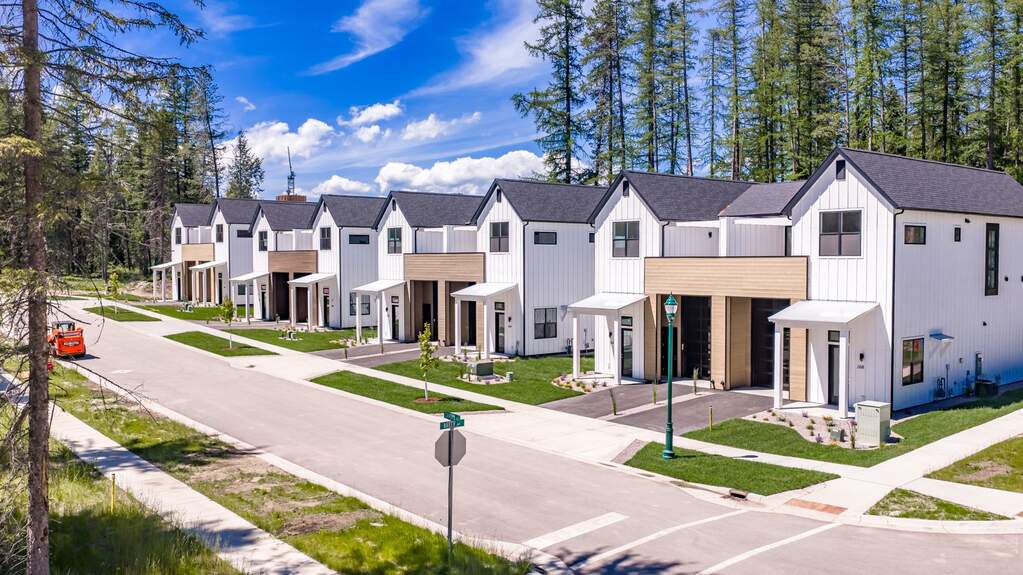 2 Bedroom Villa/Townhouse's Image 42