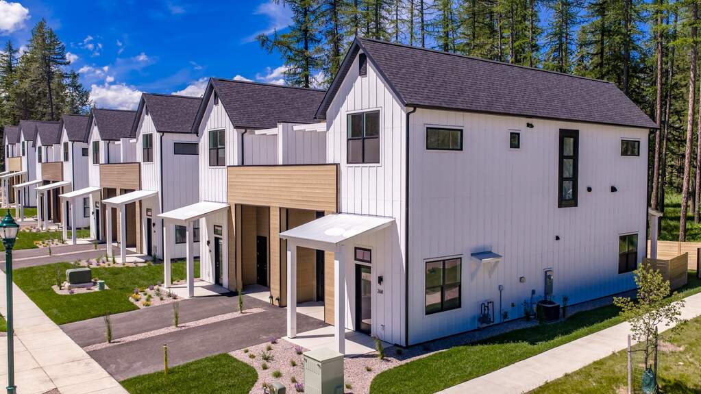 2 Bedroom Villa/Townhouse's Image 43