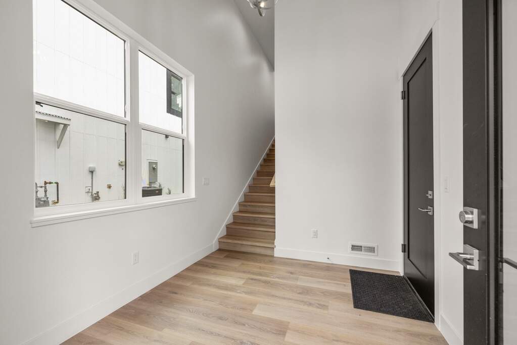 2 Bedroom Villa/Townhouse's Image 4
