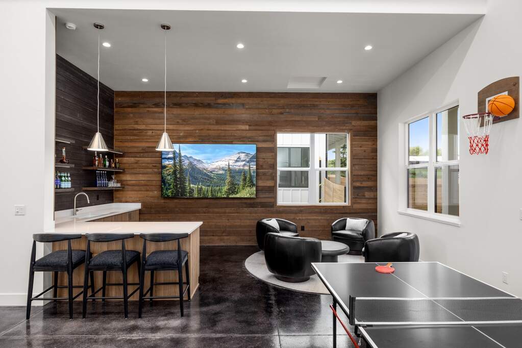 2 Bedroom Villa/Townhouse's Image 39