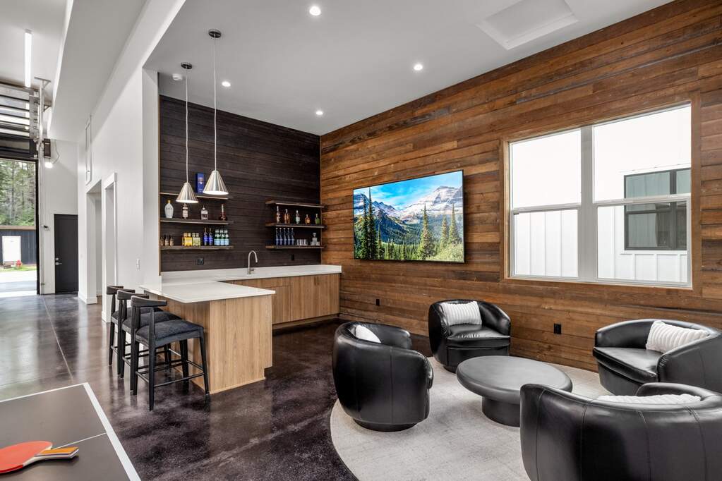 2 Bedroom Villa/Townhouse's Image 40