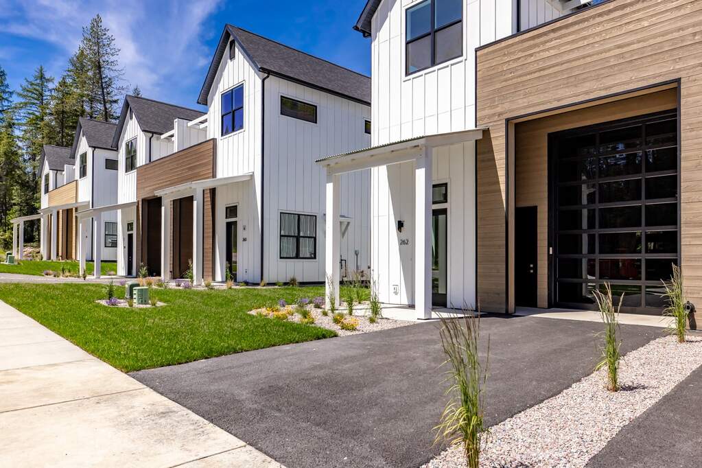 2 Bedroom Villa/Townhouse's Image 42