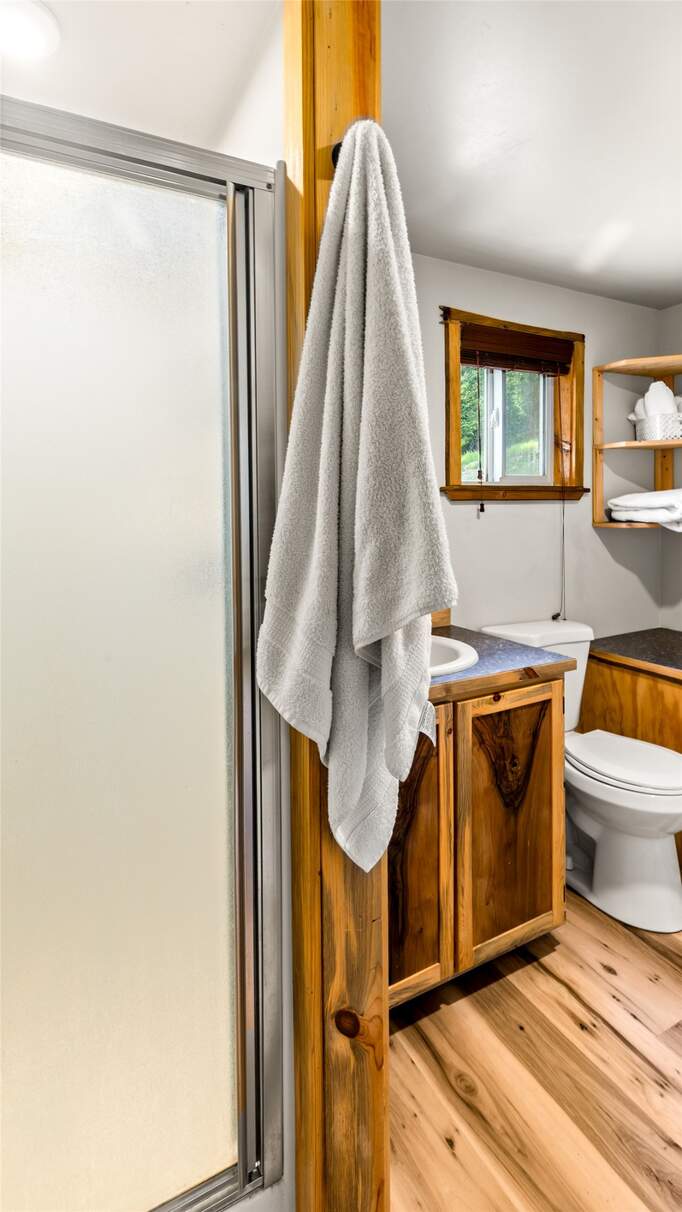 5 Bedroom Single Family Home/House's Image 29