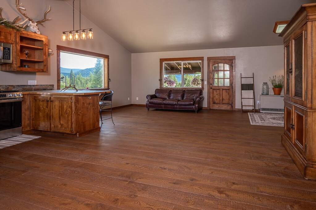 1 Bedroom Single Family Home/House's Image 9