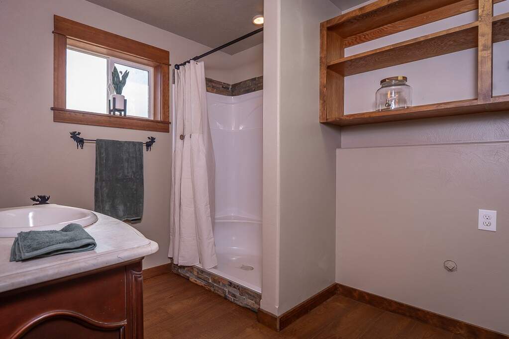 1 Bedroom Single Family Home/House's Image 20