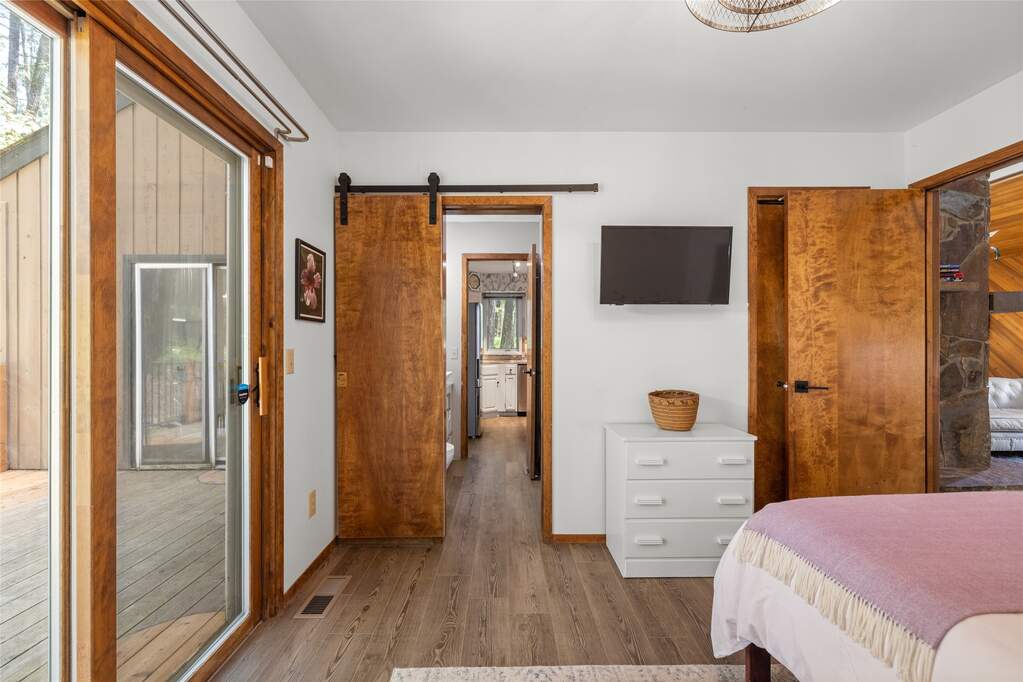 3 Bedroom Single Family Home/House's Image 13