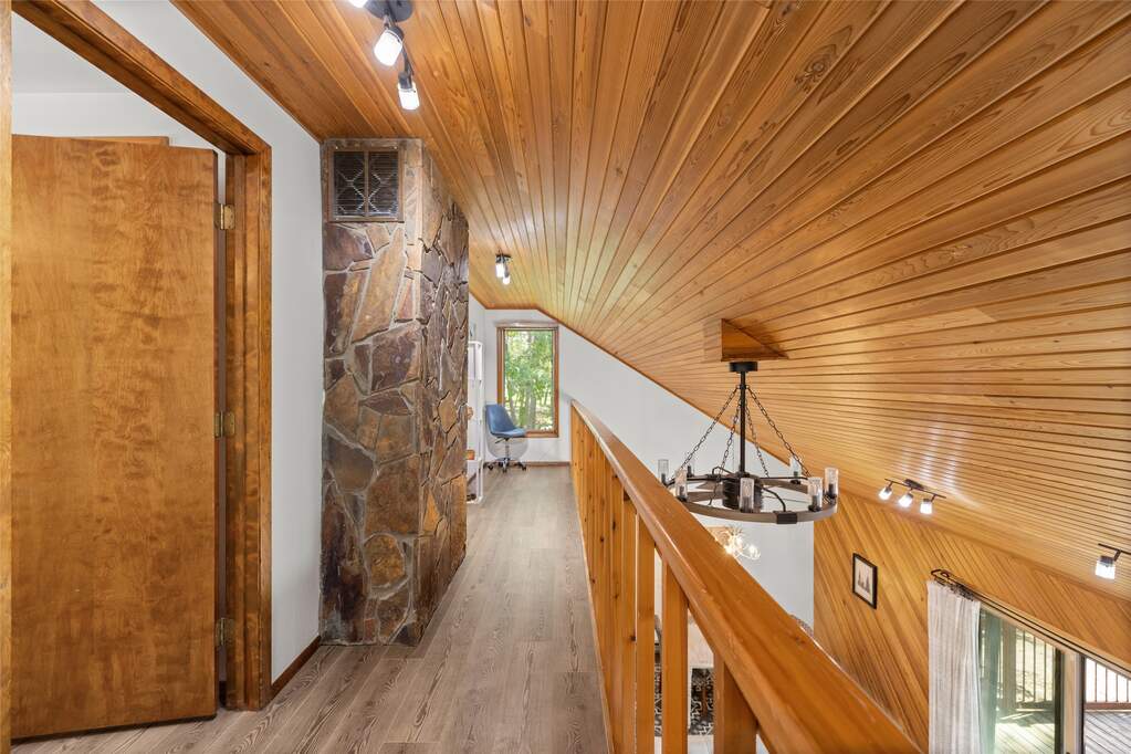 3 Bedroom Single Family Home/House's Image 16