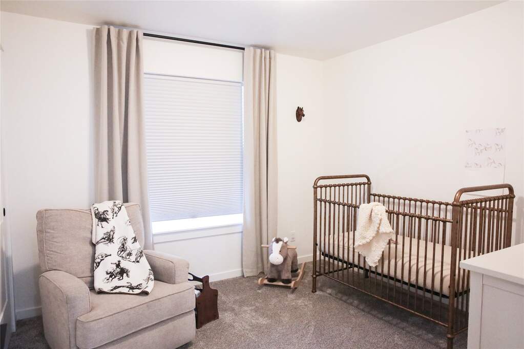 4 Bedroom Single Family Home/House's Image 32