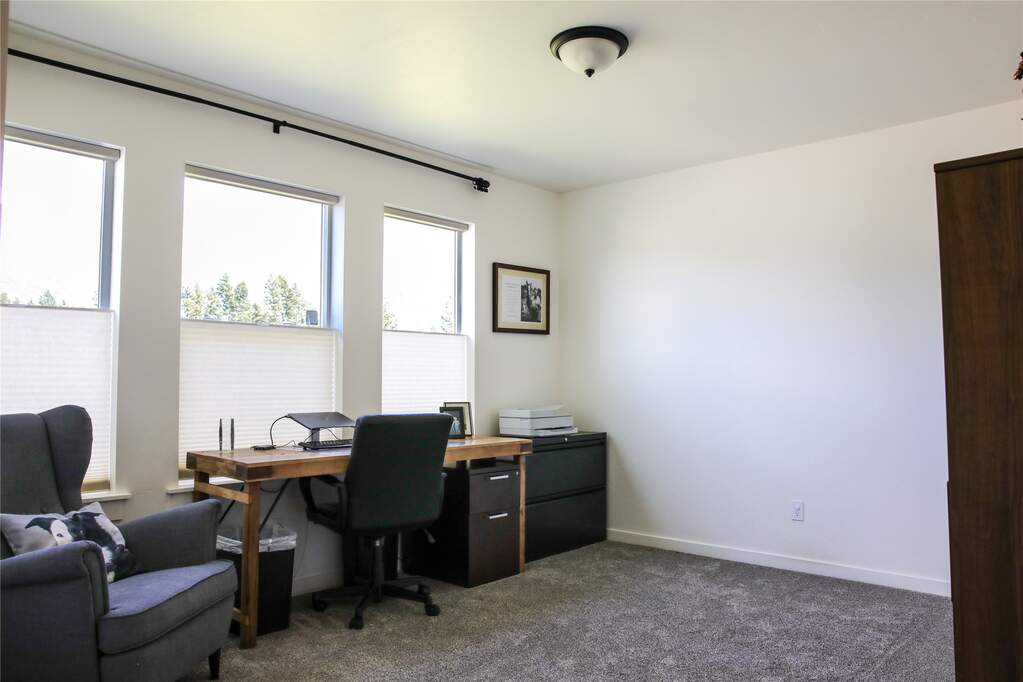 4 Bedroom Single Family Home/House's Image 34