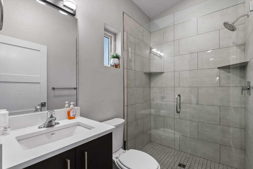 17 Bedroom Apartment/Flat's Image 53