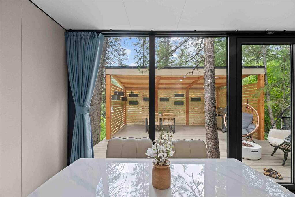 5 Bedroom Multi Unit's Image 59