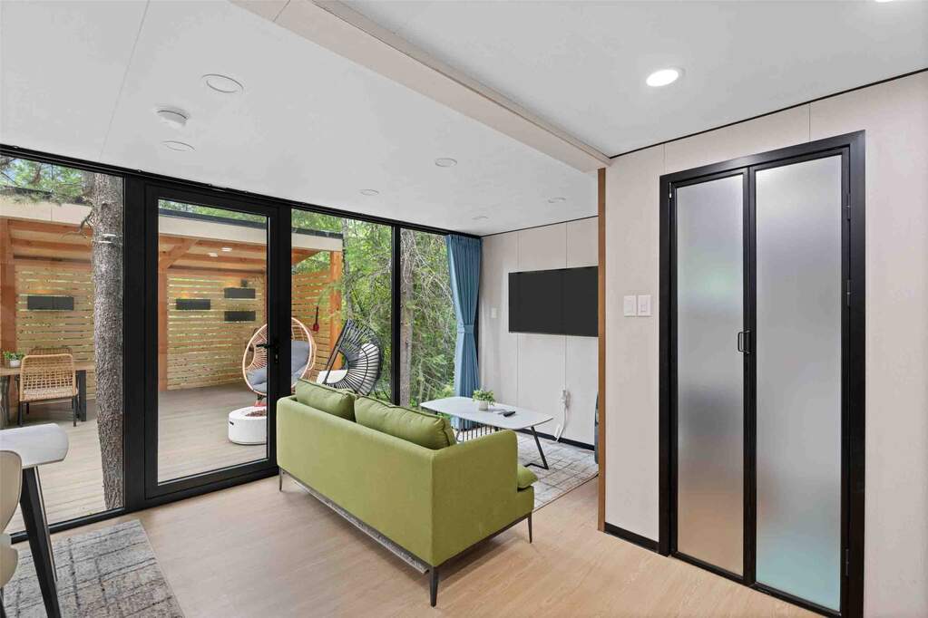 5 Bedroom Multi Unit's Image 60