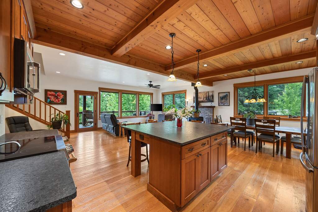 3 Bedroom Single Family Home/House's Image 18