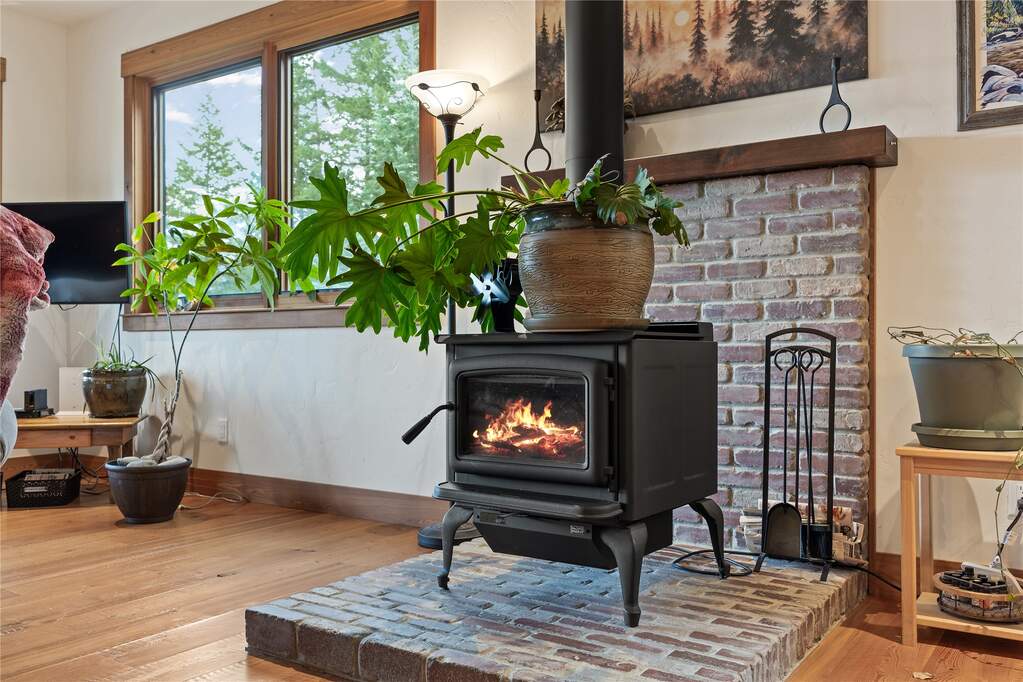 3 Bedroom Single Family Home/House's Image 24