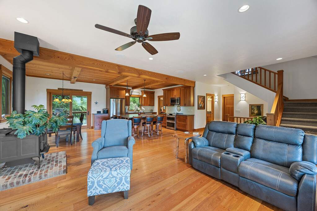 3 Bedroom Single Family Home/House's Image 25