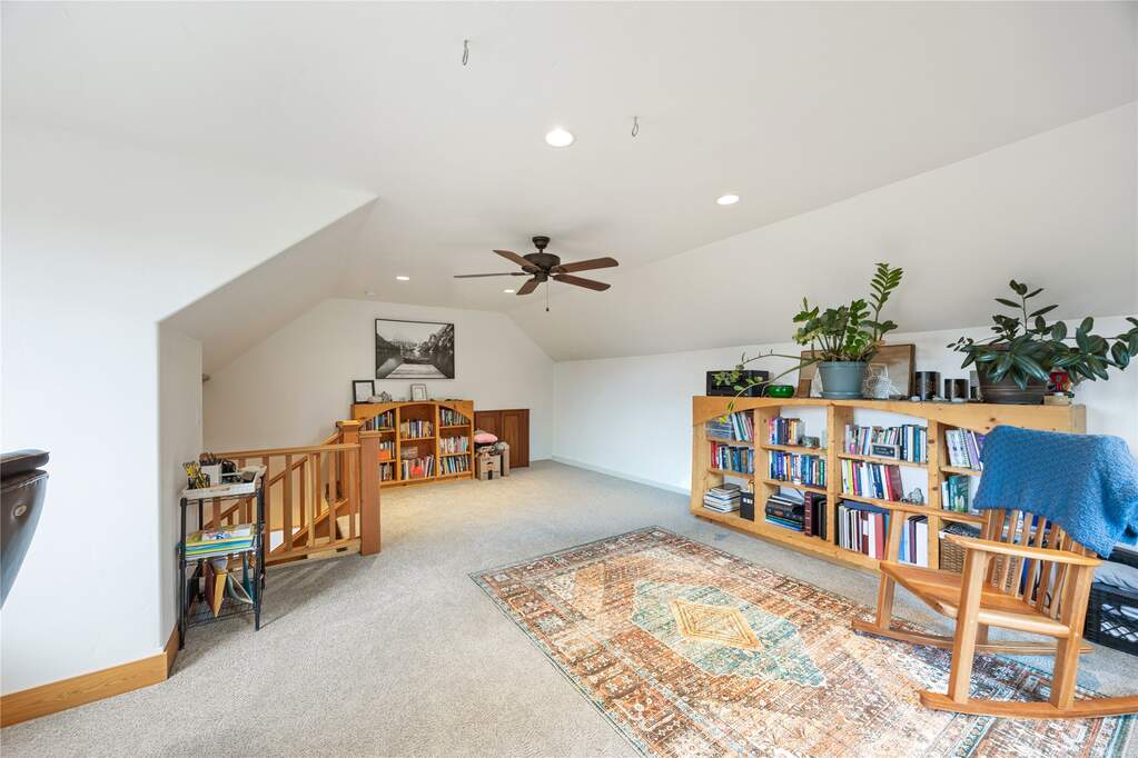 3 Bedroom Single Family Home/House's Image 39